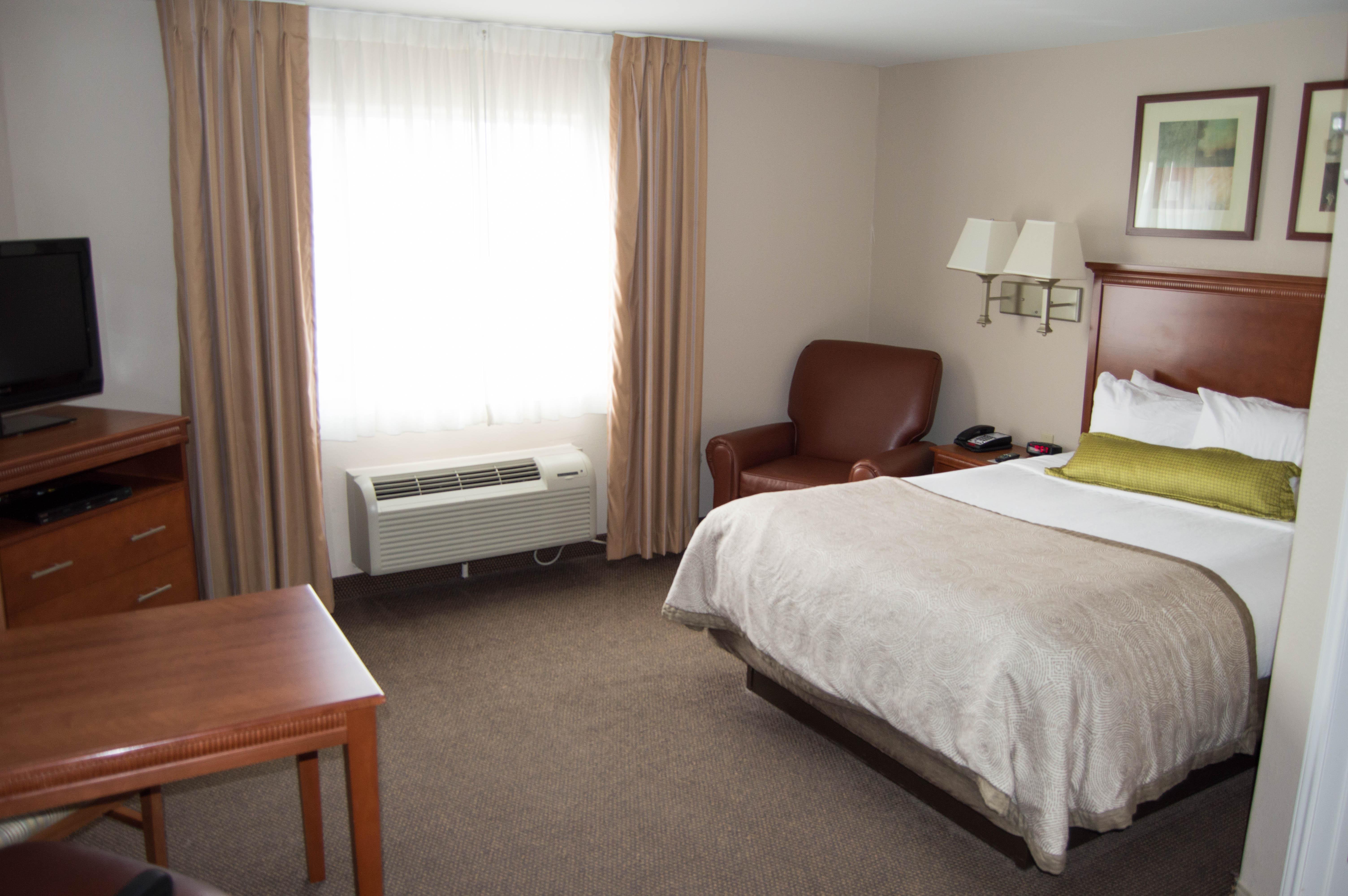 Candlewood Victoria By Ihg Ngoại thất bức ảnh