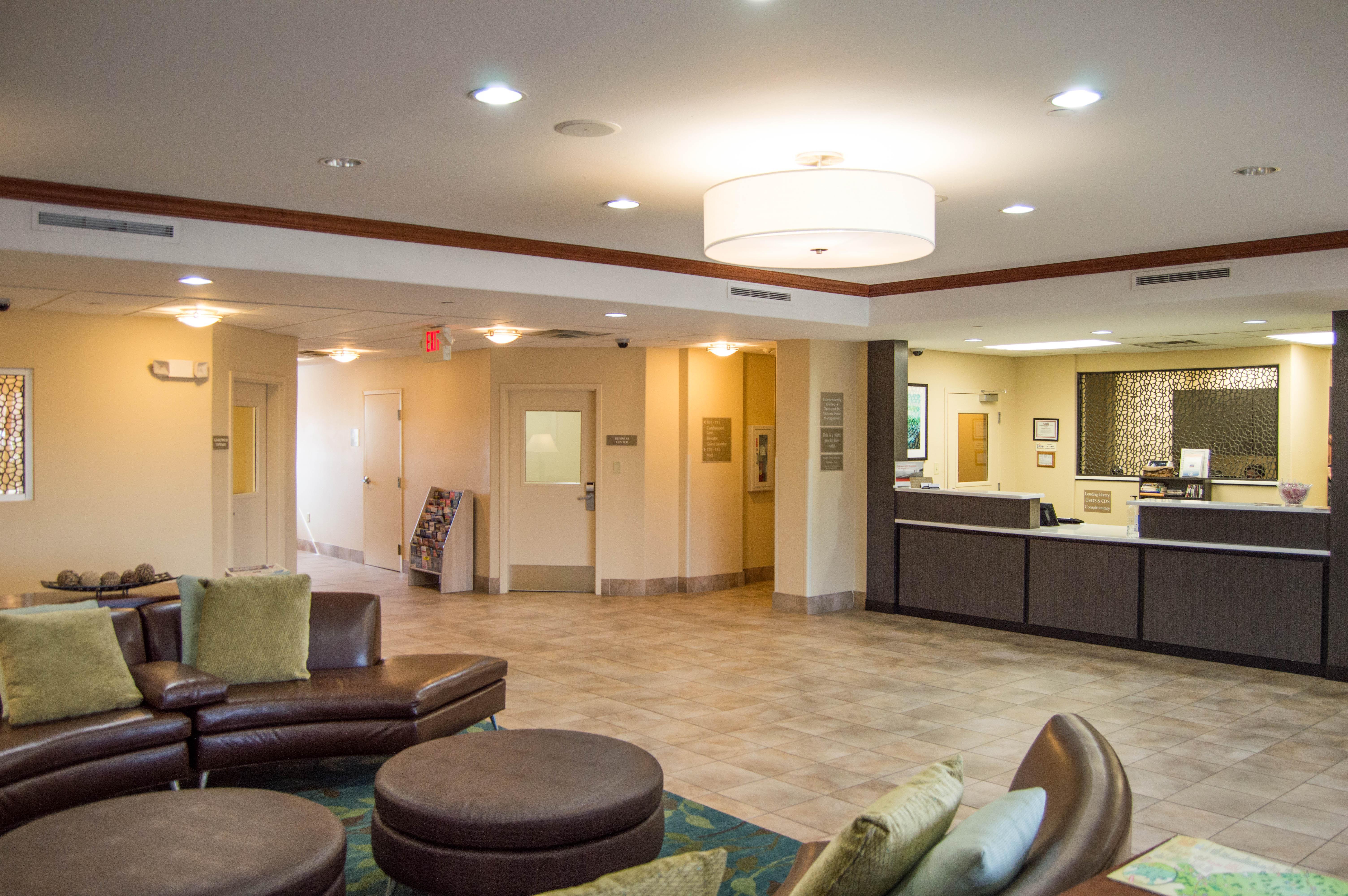 Candlewood Victoria By Ihg Ngoại thất bức ảnh